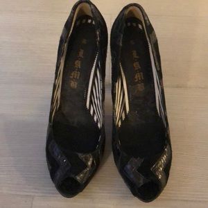 L.A.M.B high heels 👠